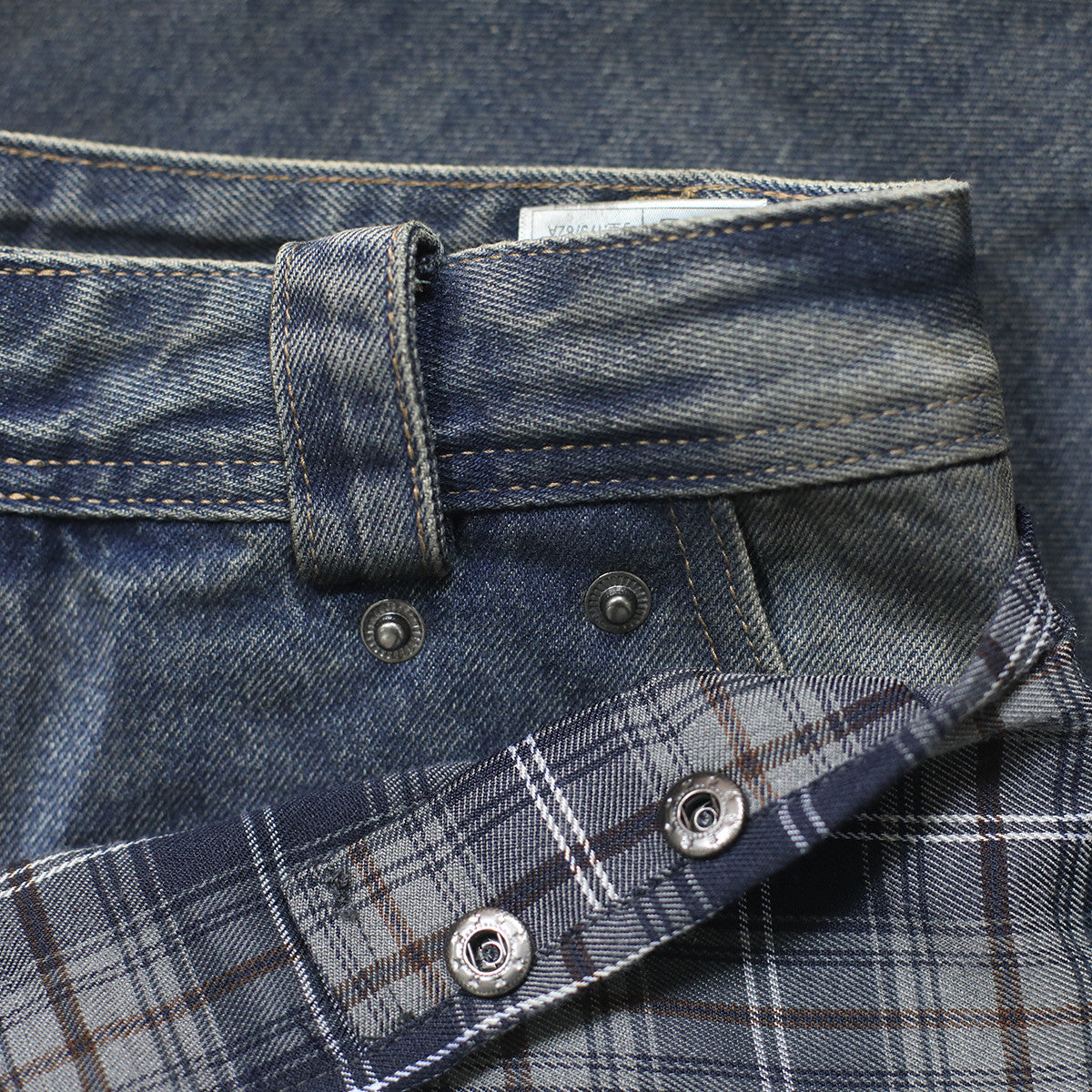 Flannel Accessorized Baggy Jeans